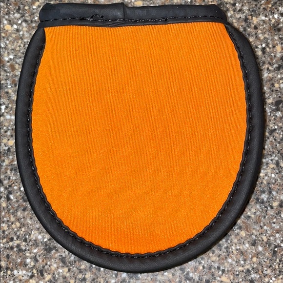 Pocket Golf Ball Washer Orange - Picture 2 of 3